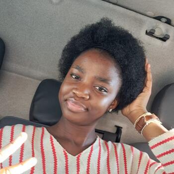 Babysitter in Colomiers: Kerenne