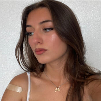 Babysitter in Le Havre: Lola