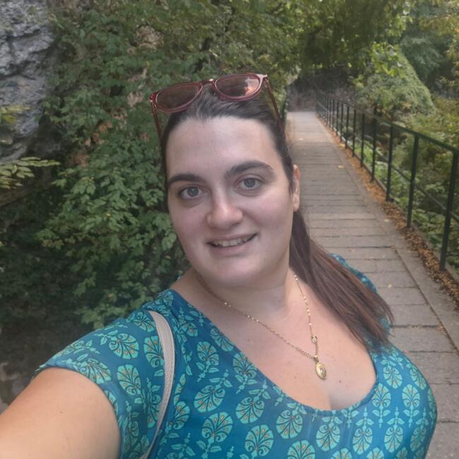 Babysitter στην περιοχή Νέος Κουκλουτζάς: Νίκη
