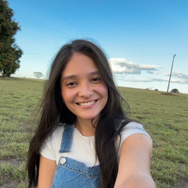 Babysitter in Mogi Guaçu: Melissa