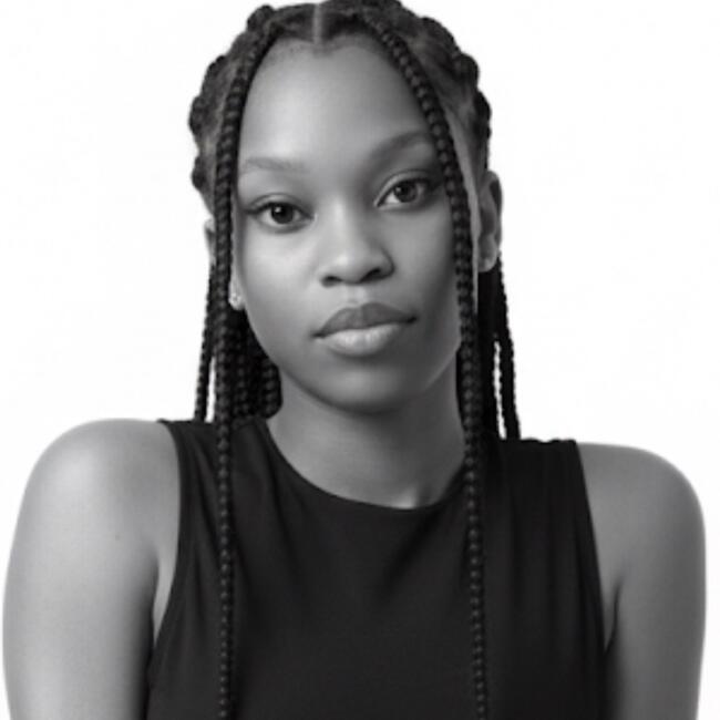 Babysitter in Indianapolis: Daphne