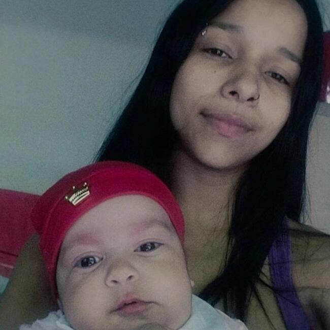 Babysitter in Montes Claros: Adriana