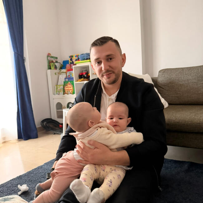 Babysitting job in Gavà: Chris