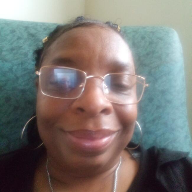 Babysitter in Cincinnati: Lynnette