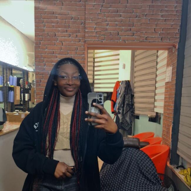 Babysitter in Seixal: Derla