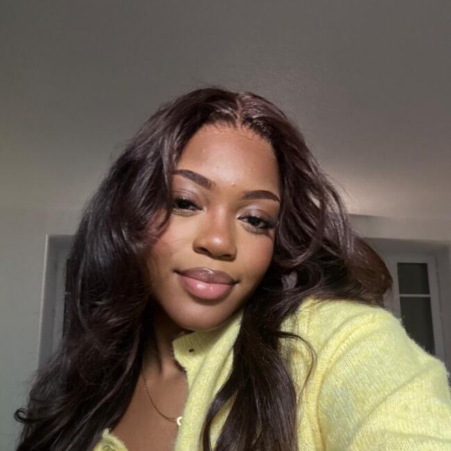 Babysitter in Clermont-Ferrand: Keziah