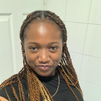 Babysitter Birmingham: Claire