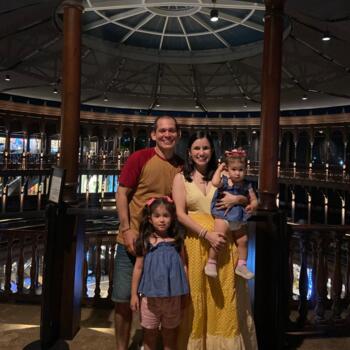 Trabajos de nanny en Guarne: trabajo de niñera Nhora