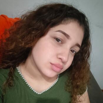 Babá em Caxias do Sul: Alexandra