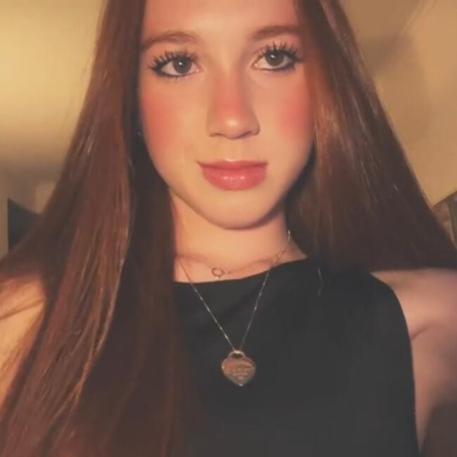 Babysitter em Algés: Mah