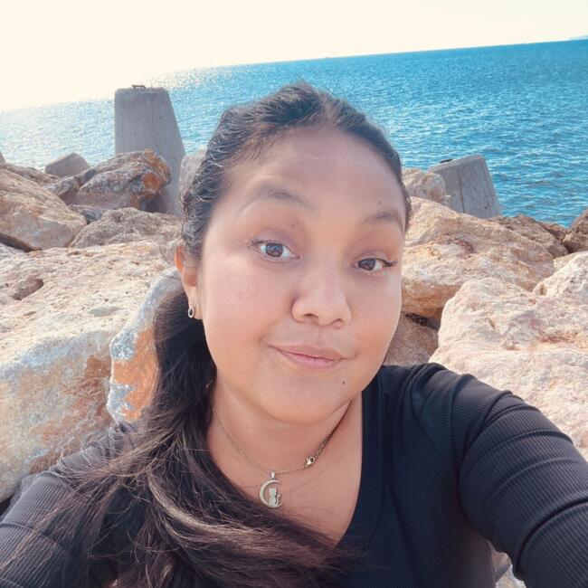 Nanny in Palma: Yhasmin