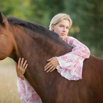 Babysitter in Byron View: Helena