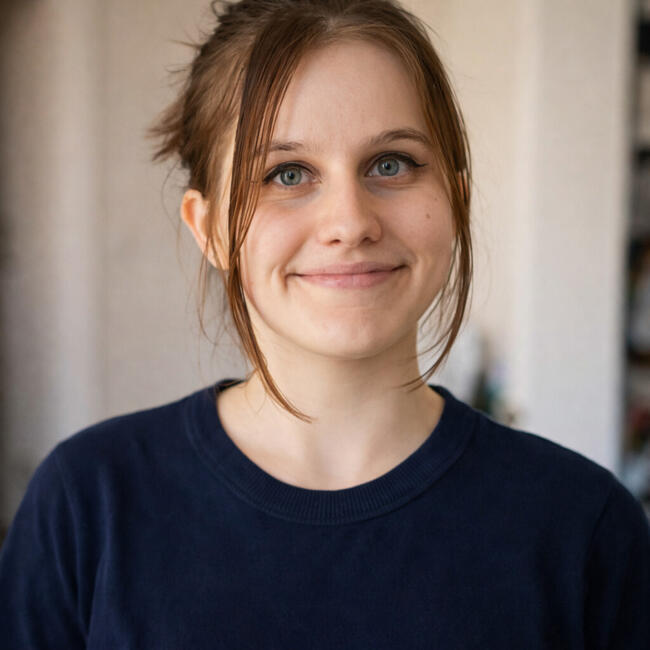 Babysitter in Albi: Emma