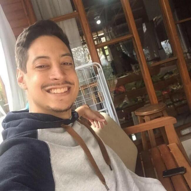 Babysitting job in São Paulo: Gabriel