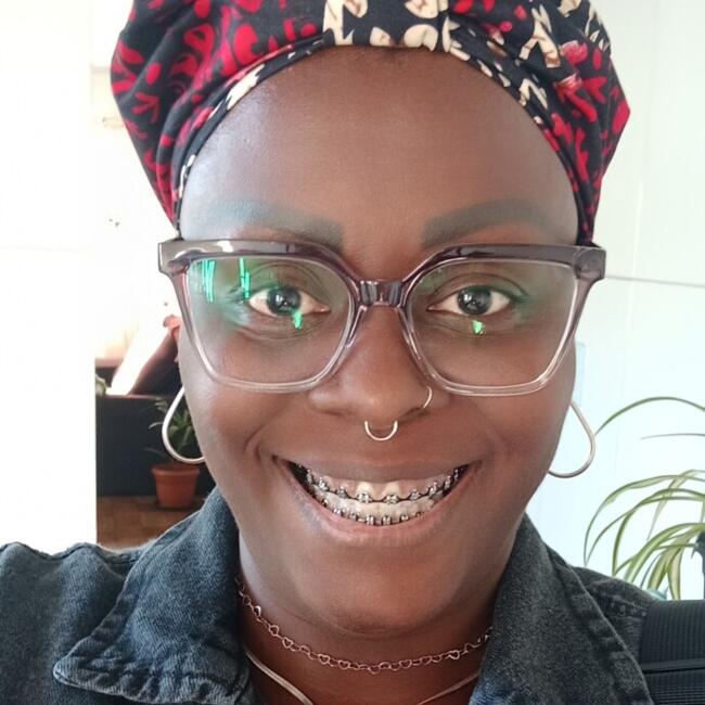 Babysitter in Realengo: Paula