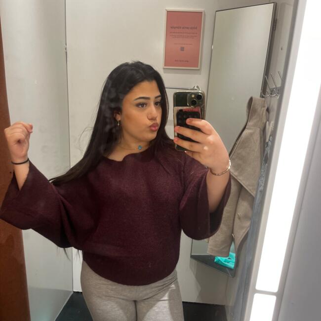 Babysitter in Västerås: Jihan