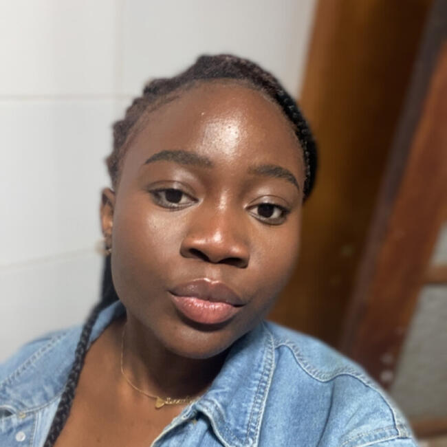 Babysitter in Charleroi: Orphée