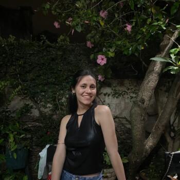 Niñera en Paraná: María Paz