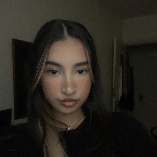 Babysitter in Tours: Zineb