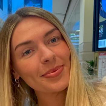 Babysitter in Warrington: Megan