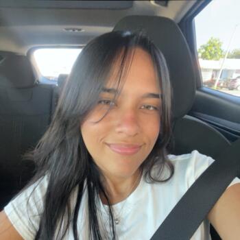 Babysitter in San Juan: Alondra