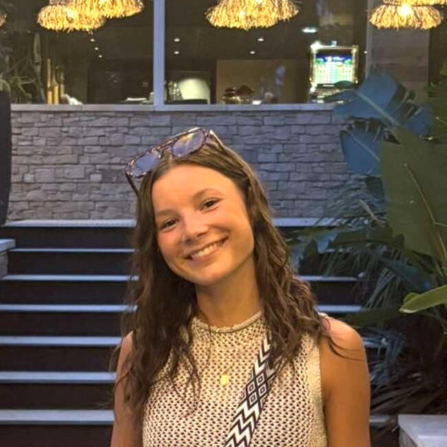 Babysitter in Dunkerque: Lison