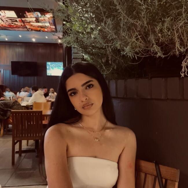 Babysitter in Vrilissia: Walaa