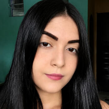 Babysitter in Guarujá: Yasmin