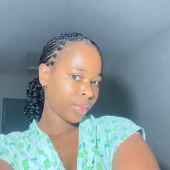 Babysitter in Bellville: Abongile