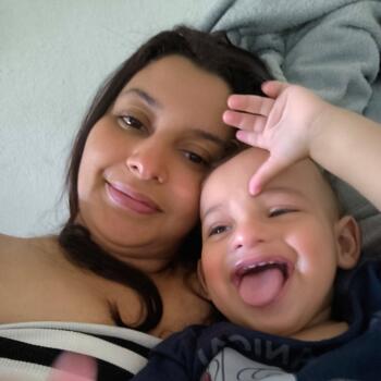 Trabajo para niñera en Santa Luzia: trabajo para niñera Lorena