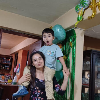 Trabajo para niñera en Playa del Carmen: trabajo de niñera Moni