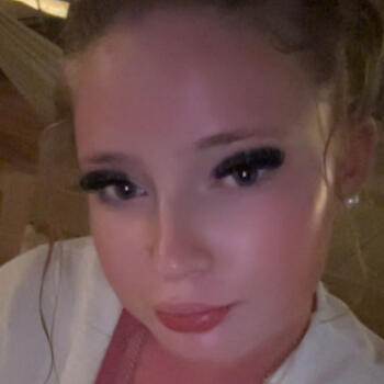 Babysitter in Quimper: Kiara