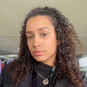 Babysitter in Tubarão: Tamires