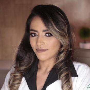 Babá em Natal: ELISIANE