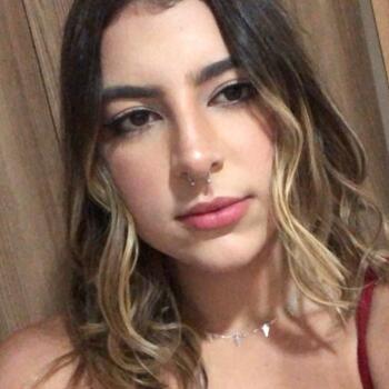 Babysitter in Vila Velha: Anna Jullya