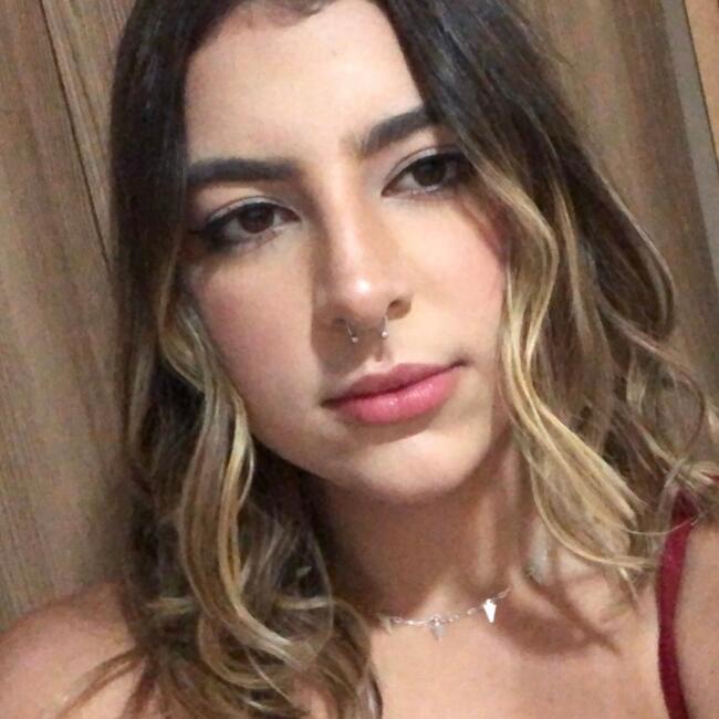 Babysitter in Vila Velha: Anna Jullya