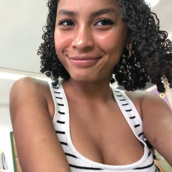 Niñera en Crevillente: Hannah