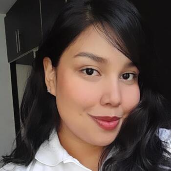 Babysitter in Guayaquil: Domenique