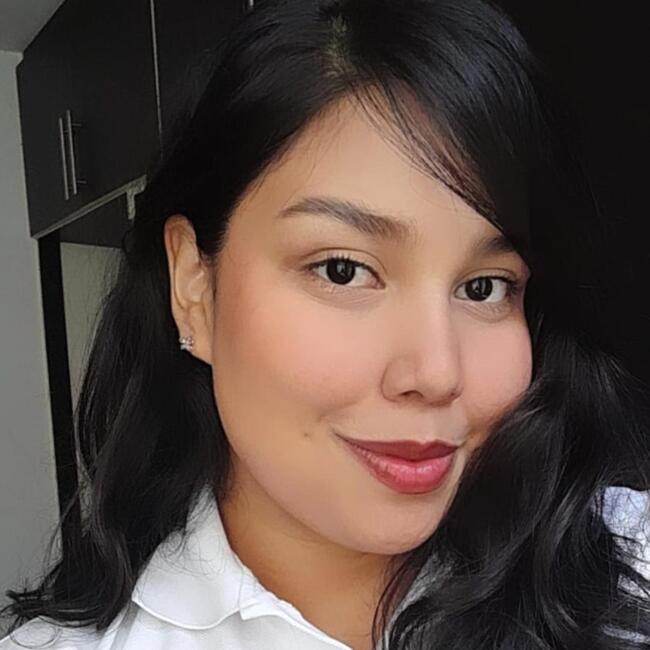 Babysitter in Guayaquil: Domenique