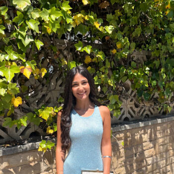 Niñera en Castelldefels: Adriana