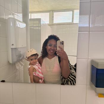 Babysitting job in Amadora: babysitting job Célia Fátima