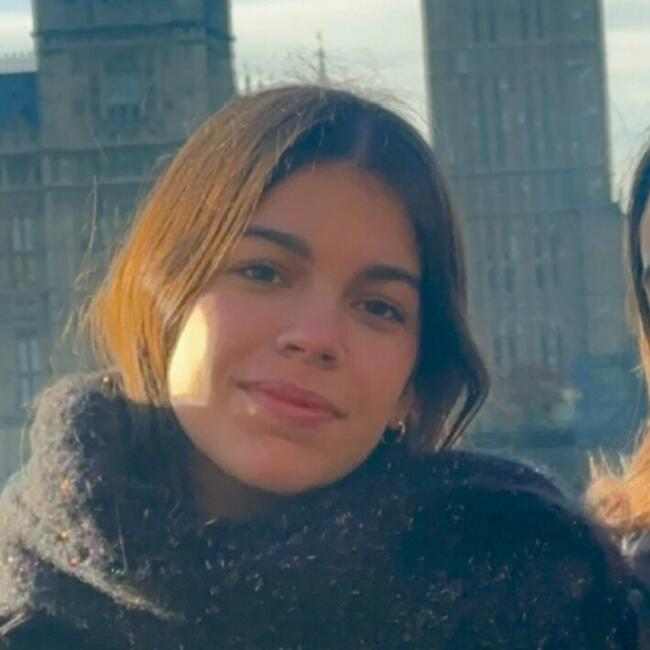 Babysitter in A Coruña: Érika