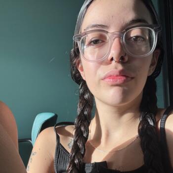 Babysitter in Port Saint Lucie: Katrina
