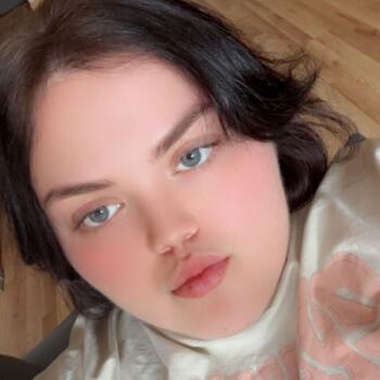 Babysitter in Portland: Lyla