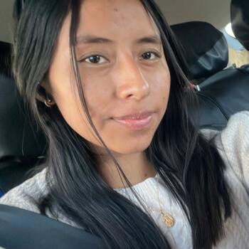 Babysitter in Alcuéscar: Neisha