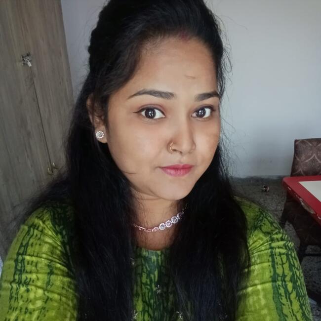 अहमदाबाद में आया: Pinky