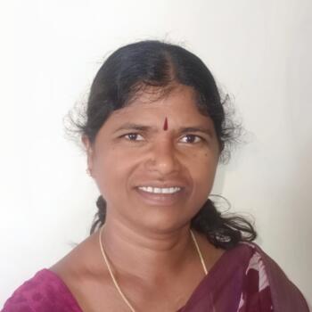 हैदराबाद में बेबीसिटर: Sujatha