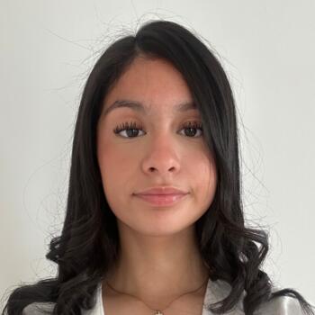 Babysitter in Koekelberg: Alexia