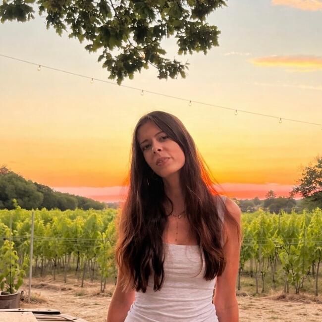 Babysitter in Talence: Emy