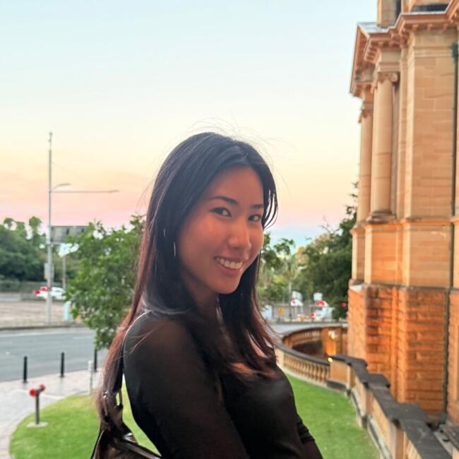 Babysitter in Sydney: Sela